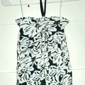 🦋 Black And White Flower Halter Top